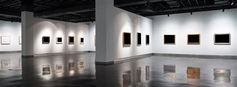 how art galleries work arcagallerdate and the role of lighting in enhancing artwork